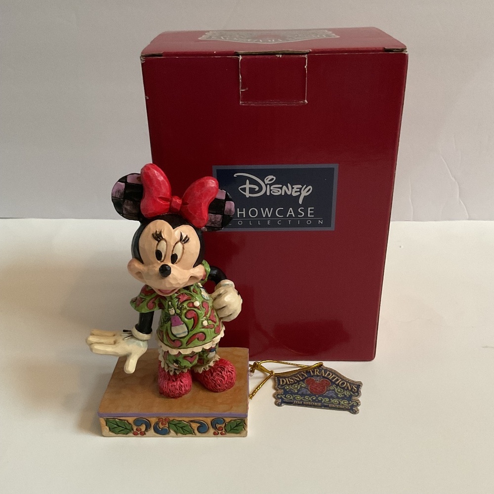 Jim Shore Disney Traditions "Comfort And Joy" Minnie Mouse #4057936 w Box Enesco